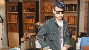 ‘울랄라’ 임윤택, 건강한 모습으로 쇼핑 포착