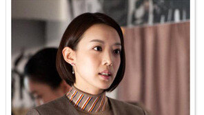 [우먼 동아일보 스타 뷰티] 드라마 ‘부탁해요 캡틴’ 하주희의 브라운 컬러 아이섀도 메이크업 팁! 4