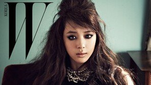 설리, 스모키 화장하니 관능미 물씬 ‘여배우 포스’