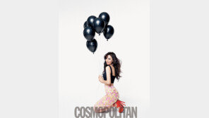 김소연 화보, 보일듯 말 듯 ‘은근 섹시해’