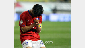 박주영, 2군 추락… 벵거 감독 “더 열심히 뛰어야”