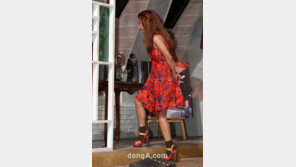 [SD포토] ‘섹시퀸’ 이효리, 뒷짐 질도 섹시해