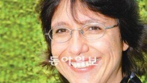 뵈르첼 베를린자유대 교수 “메르켈 신중 리더십이 유로존 불필요한 우려 없애”