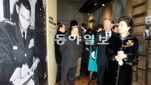 박근혜 “아버지 유지 받들어 삶의 질 높이겠다”