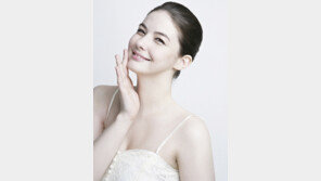 김디에나 우윳빛 피부, 병원 원장도 놀라 ‘파충류소녀 아닌 여신’