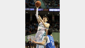 프로농구, 역대 최다관중 눈앞