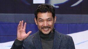 [연예 뉴스 스테이션] 정진영, 드라마 ‘사랑비’서 정통멜로 연기 도전