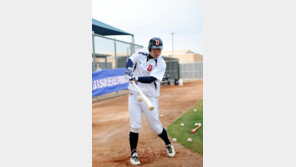 김현수 타격폼 굿! 日코치가 반했네