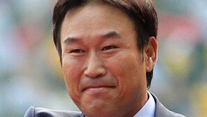 日소프트뱅크 선수들 “장종훈 코치, 특강 좀…”