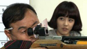 [오늘의 채널A]‘톰과 제리’ 양준혁 vs 심권호 사격대결