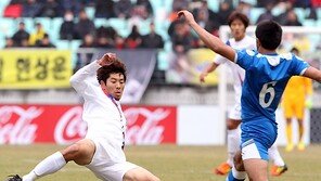 [SD포토] 하대성 ‘내가 있는 한 슛은 어림도 없다!’