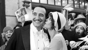 ‘아티스트’ 아카데미 작품상 수상으로 5관왕 ‘이변 없었다’