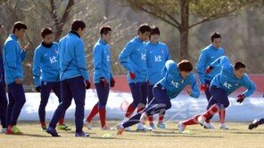 최강희 “박주영은 섀도 스트라이커”