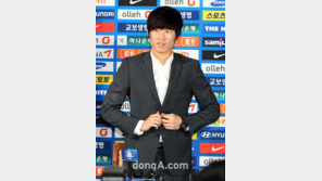 박지성 “고향 팬 위해 비행기표 쏜다”