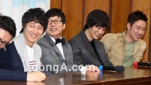 [SD포토] 화기애애한 1박2일팀 ‘벌써 가족같아요’