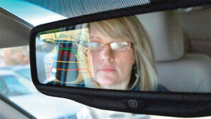 어떤 효과있길래?…美 승용차에 후방카메라 의무화