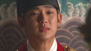 ‘해품달’ 김수현, 폭풍 오열 ‘신들린 연기력’