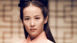 조여정 또 파격노출 ‘후궁’, 크랭크업