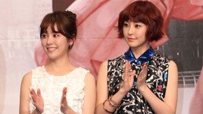 [SD포토] 한지민vs정유미, 미니 원피스로 ‘각선미 대결’