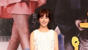 [SD포토] 한지민, 뭘 보고 놀랐길래…눈이 ‘띠용~’