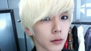 ‘B.A.P’ 힘찬, 칼날 콧날 셀카 공개…훈훈해