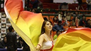 [포토] 치어리더, 나비처럼 ‘팔랑팔랑’