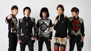 [O2플러스]신인그룹 카오스 “자신감 빼면 시체입니다”