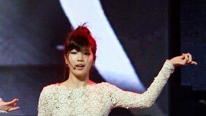[포토] 수지, 시스루룩으로 섹시美 발산