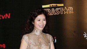 [포토] ‘오페라스타’ 여신 박기영, 우아한 금빛 드레스