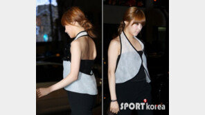 [포토] 소녀시대 티파니, 미소 지우고 당당 워킹! ‘2% 어색해’