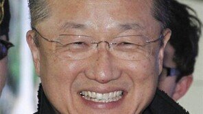 한국에 온 김용 ‘세계은행 차기 총재’