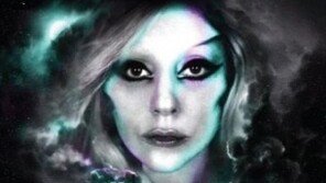 레이디가가 “18세미만 관람불가, 한국성인들에게 감사”