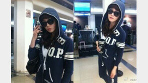 이다해 공항패션 눈길, 트레이닝복으로 ‘황금비율’ 뽐내