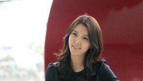 채정안 열애 인정 “서로 조심스럽게 알아가는 중” 공식 입장