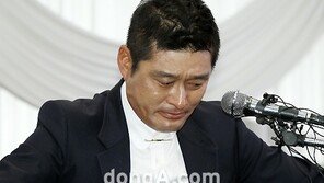 [SD포토] 이종범, ‘고개 숙인 바람의 아들’