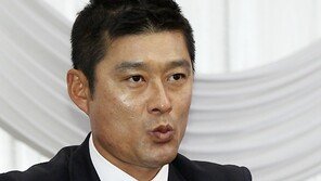 [SD포토] 이종범, ‘숨 좀 고르고 대답할게요~’