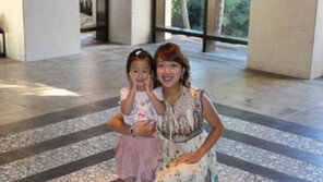 서민정, 딸과 오붓하게 ‘눈웃음까지 붕어빵’ 모녀