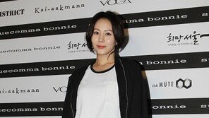 [포토] 박예진, 노출도 포인트 ‘살짝 드러난 각선미’