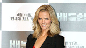 [O2플러스]‘배틀쉽’ 브룩클린 데커 “아주 센 여성 2명 나와. 女관객 사랑해주길”