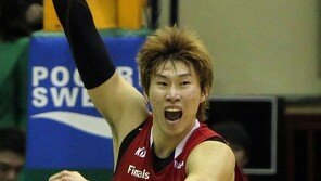 [포토] 오세근, 승리의 기쁨에 입 찢어질 듯