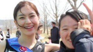 ‘명동 마라톤녀’ 개념행동 또 화제..이번엔 뭐?