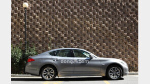 무한 질주 본능 “건드리면 폭발한다” 인피니티 M37