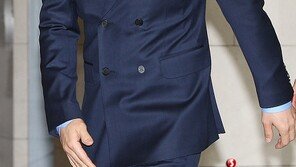 [포토] 유재석, 우승민 결혼식 참석…의리도 국보급!