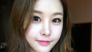 박은지 인형외모 셀카…도자기피부+초롱눈망울
