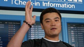 [앤서니 기자의 추신수 스토리] 시즌후 연봉조정 기회…추, 올시즌이 중요한 이유