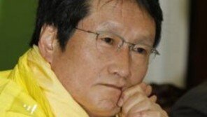 문성근 “이대통령-박근혜, 뭔가 거래 했을지도”