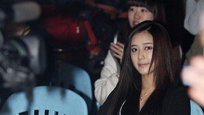 [SD포토] 김하율, 아찔한 다리꼬기…男心 올킬!