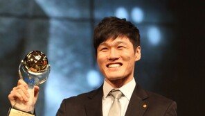 MVP 윤호영 “내 가족에게 영광 바친다”