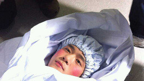 하석진, ‘스탠바이’서 훈남 모습 버리고 갓난아기로 변신