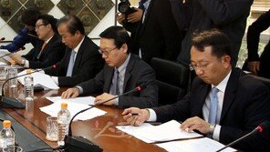 “선수들 묵묵히 땀흘려 왔는데…내년 1군 진입 믿는다”